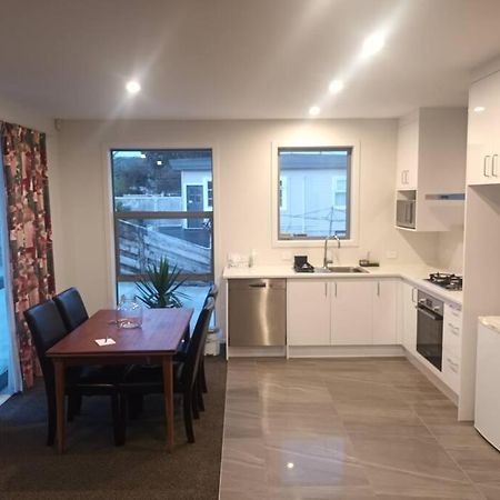 Entire House - Brand New 2 Bedroom House Lower Hutt Exterior foto
